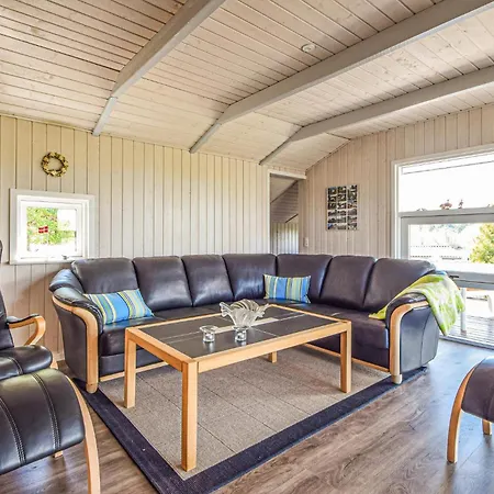 Kirstinesvej * Бёркоп